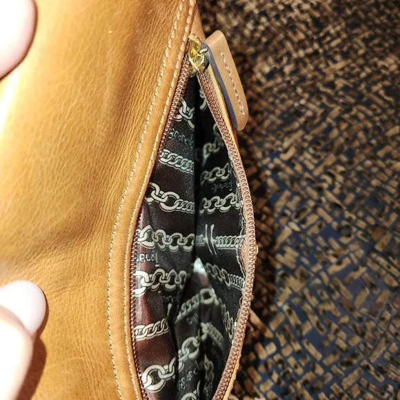 TIGNANELLO VINTAGE LEATHER CROSSBODY- LAREDO - Picture 9 of 11